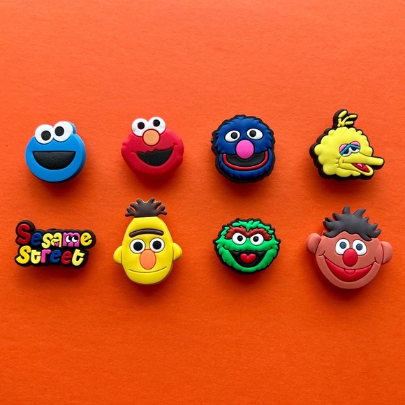 COPY - Sesame Street Friends Crocs Shoe Charms Set of 8 - Picture 3 of 3